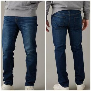 American Eagle 29X32 AirFlex+ Slim Straight Jean
